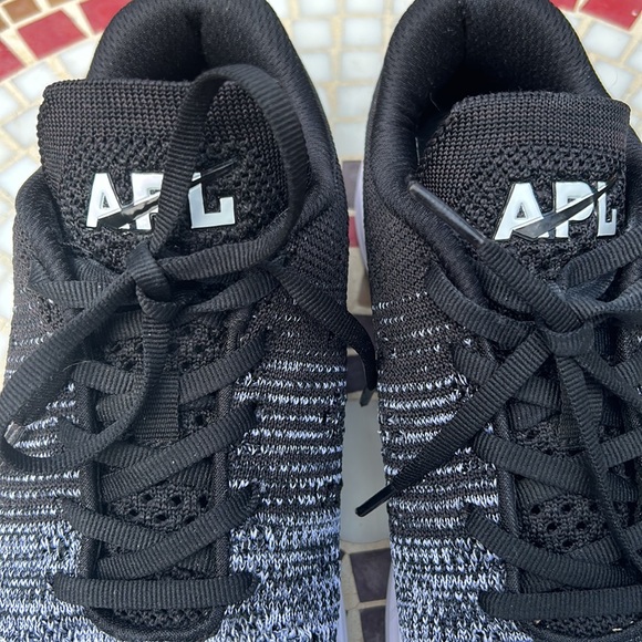 APL Athletic Propulsion Labs Techloom Pro Black Gray White Shoe.  Size 8 - Picture 5 of 16